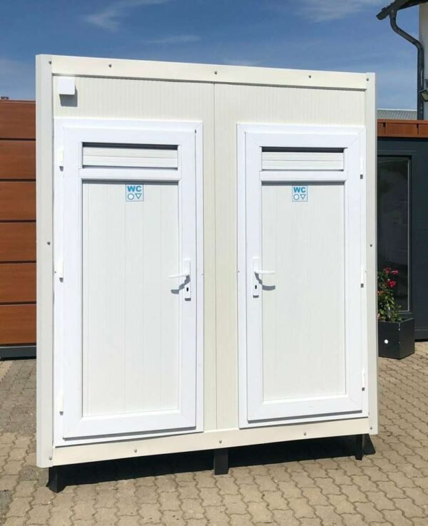 Doppel-WC-Kabine