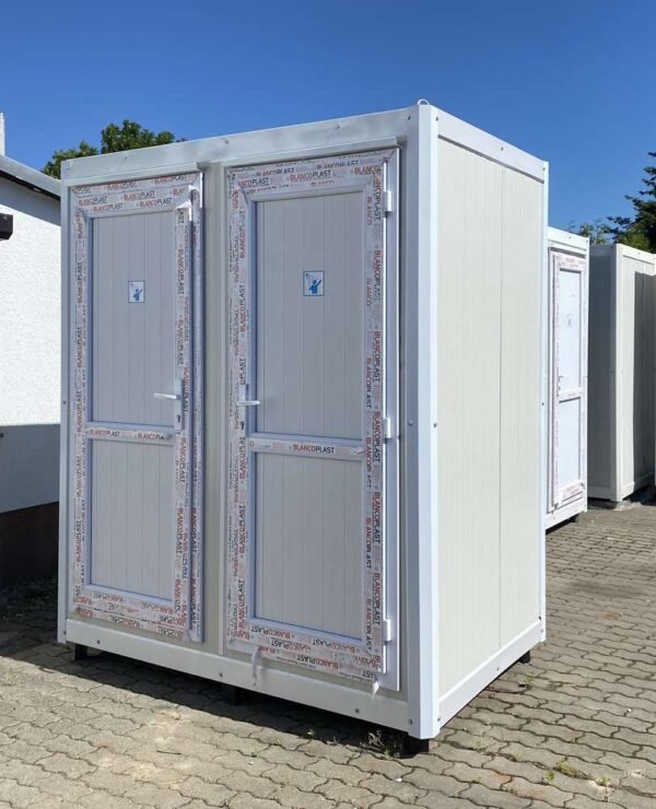 Sanitär-WC-Duschcontainer mit Boiler und Kippfenster